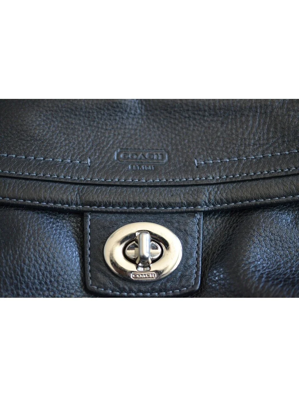 Coach Penelope F19045 Black Pebbled Leather Hobo Shoulder Bag Turnlock